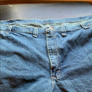 Lee cargo shorts size 52 NWT jeans shirt